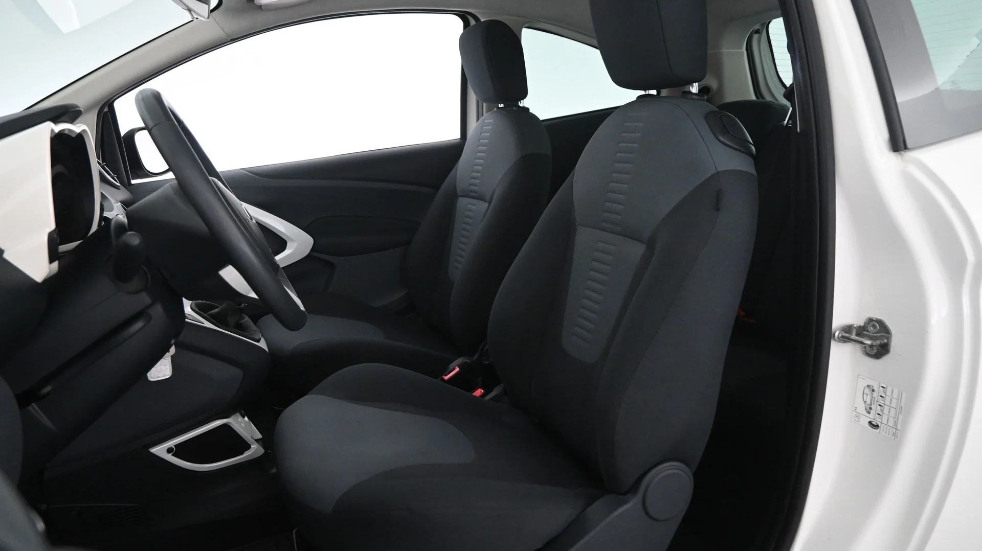 Car Image - 1WlUsDki8KM7cbcyNMru6x