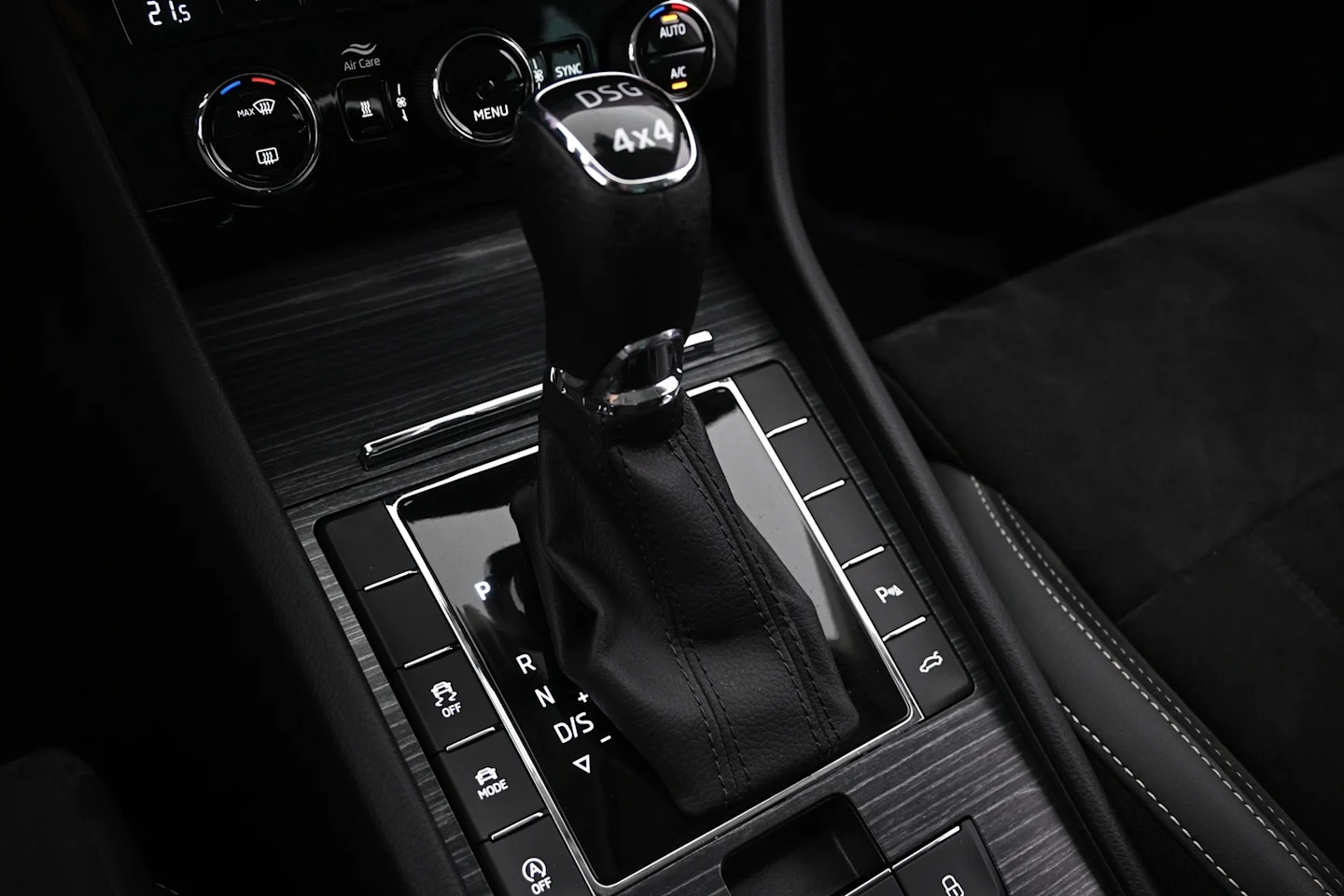 Car Image - 2TzoDDepdSEvhNu4G6Zbce