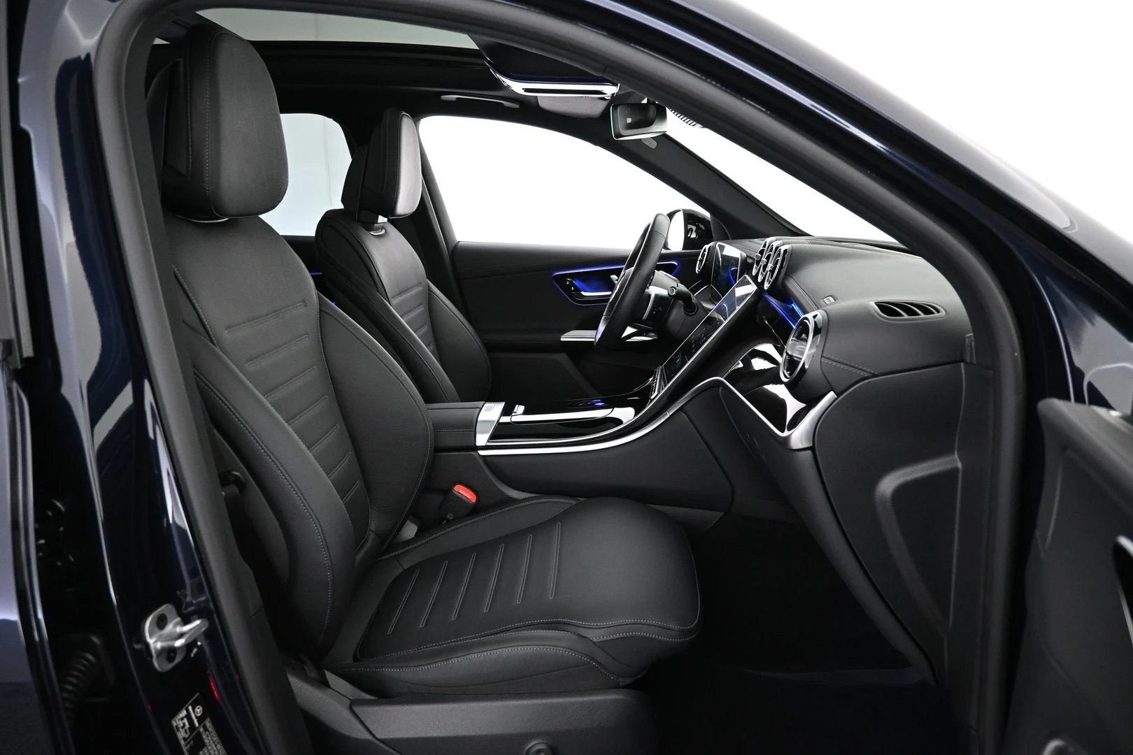 Car Image - 4dpFNMyS15fisu4TcfRvFy