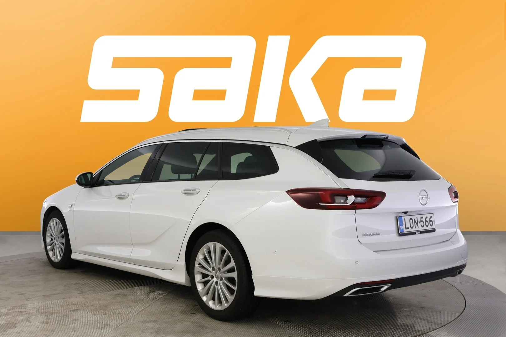 Car Image - 187iDpM8MbcMVm03uvrl65