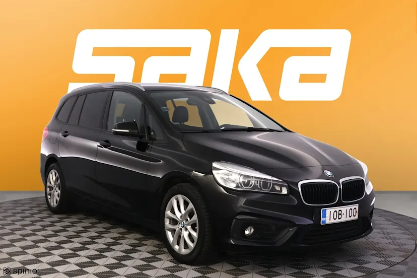 BMW 220