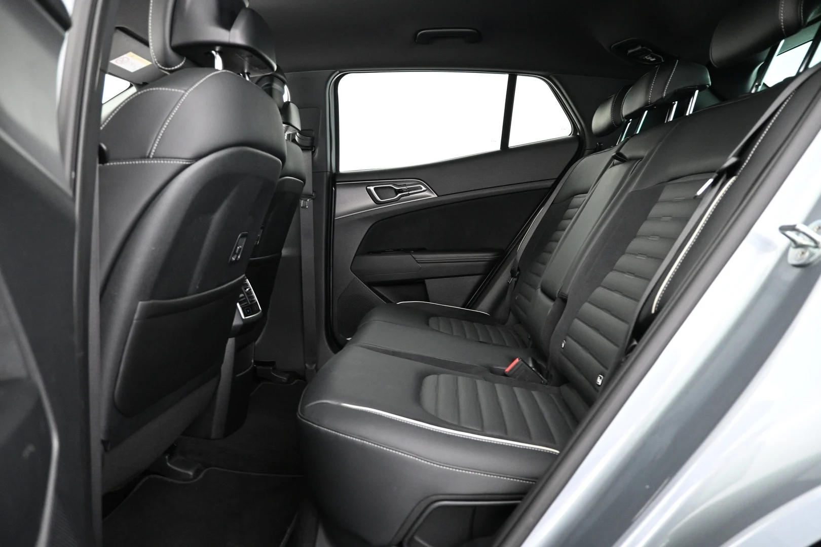 Car Image - 1yqdAczyaTzx3g9MVCuj0G