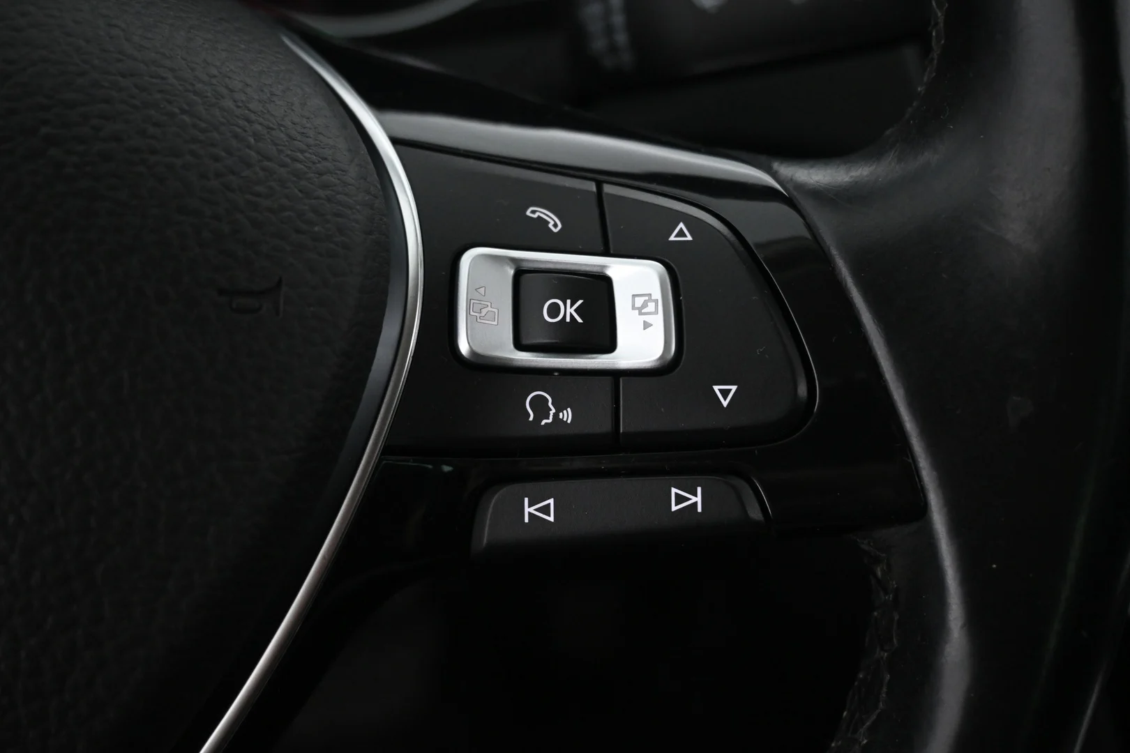 Car Image - 4lmaiNBPDDsb0yZdYsIcMC