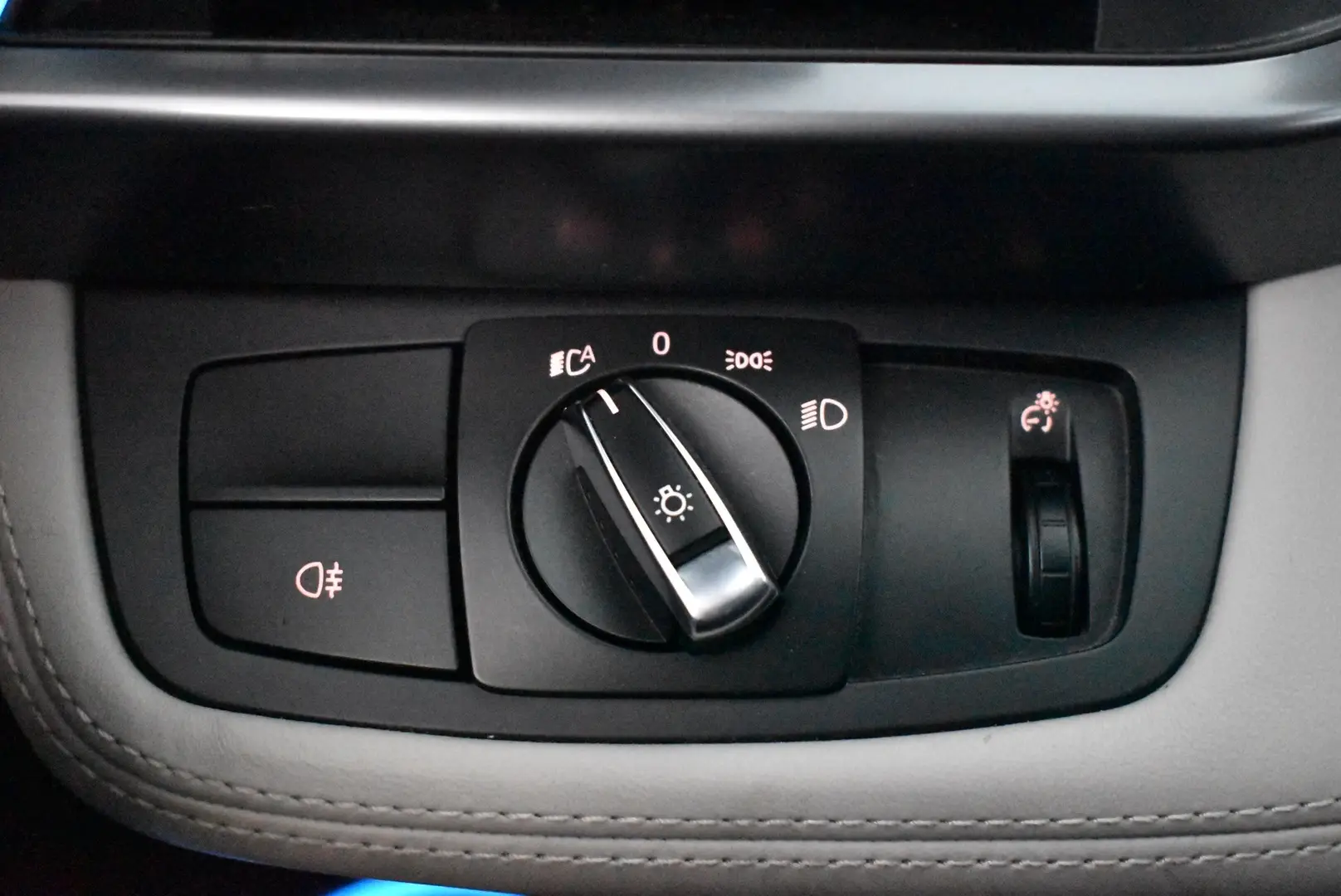 Car Image - 1TeLBy6DsI19GpBxOMqkmX
