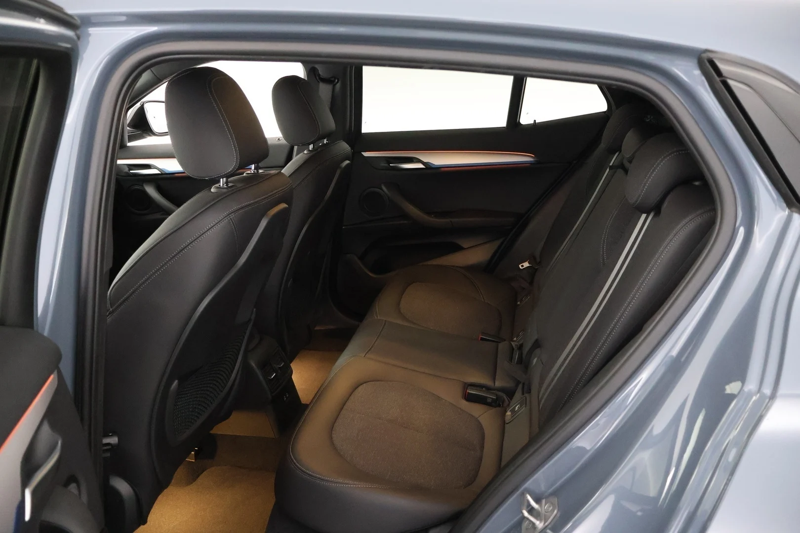 Car Image - 6dHHStFyhSTMvLgzoeQBDR