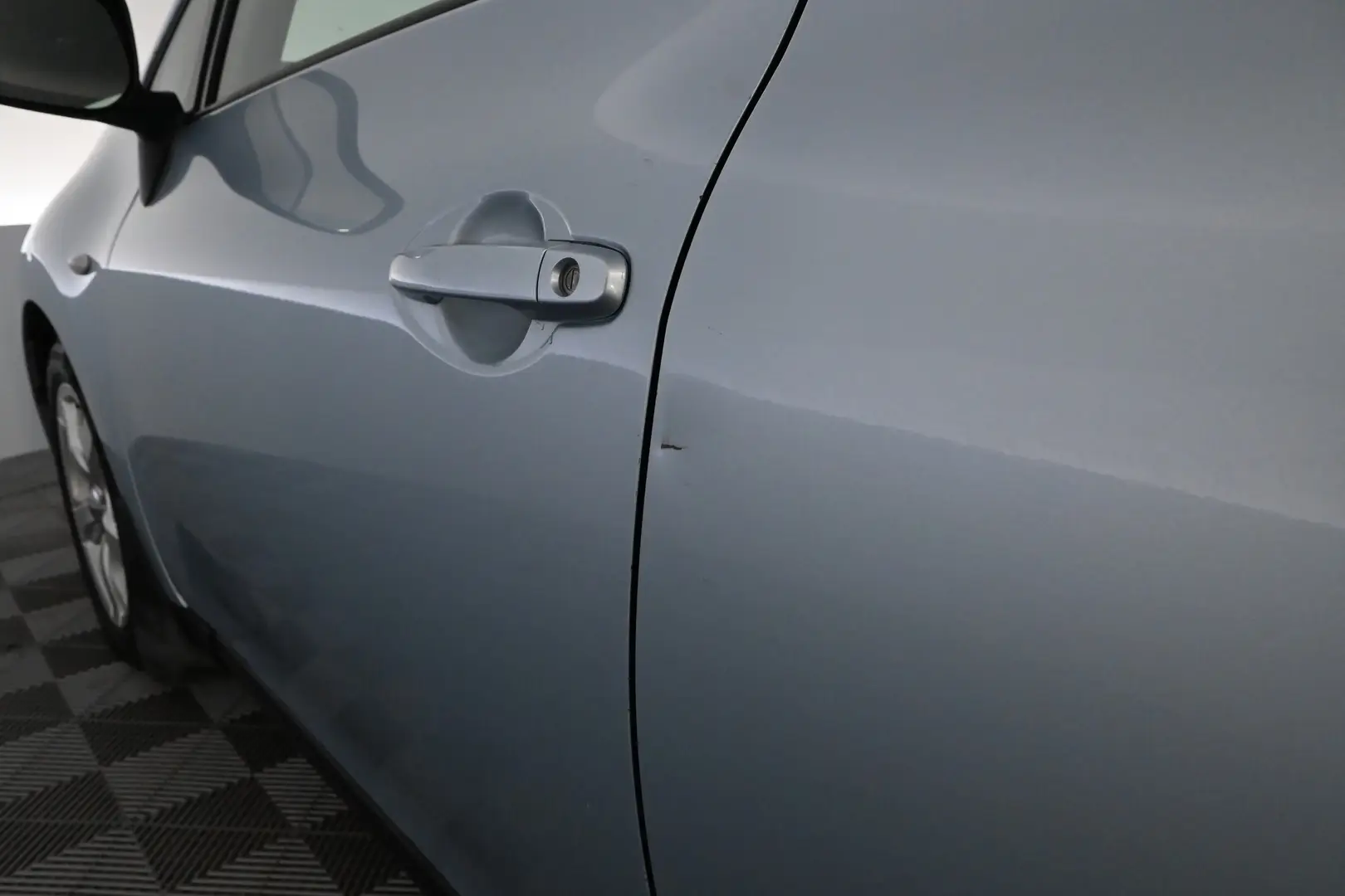 Car Image - n1fF1Q7eegPF6NBWN2uaK