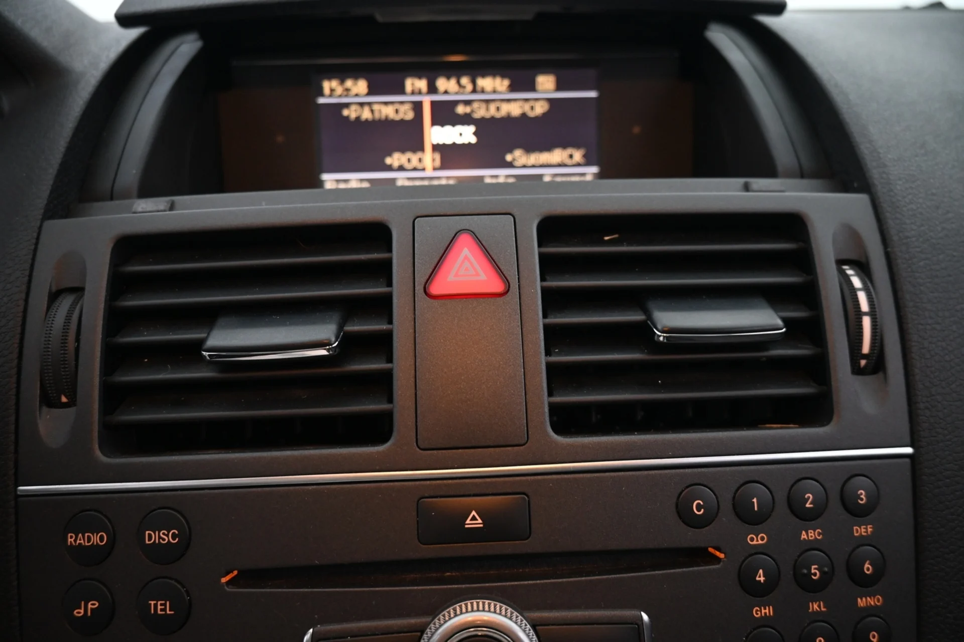 Car Image - 6vGXnhHeyryvPZQnjuhmyl