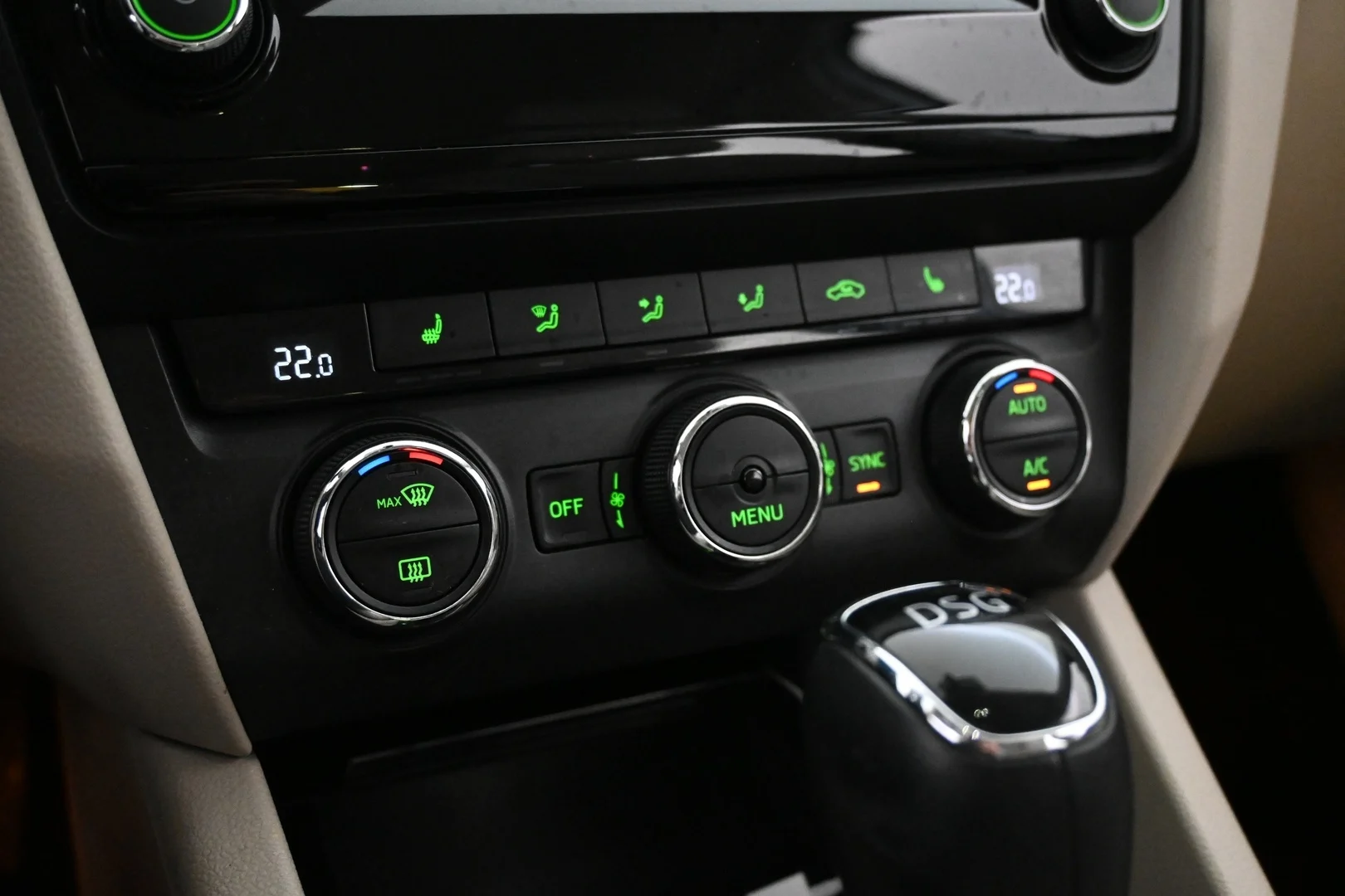 Car Image - H8Y9rGmeNAC2AkkVDRaRl