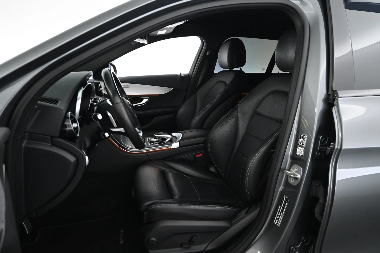 Car Image - 7LNFkVpi1e64AKxoSotI8o