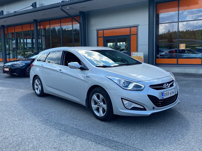 Hyundai I40