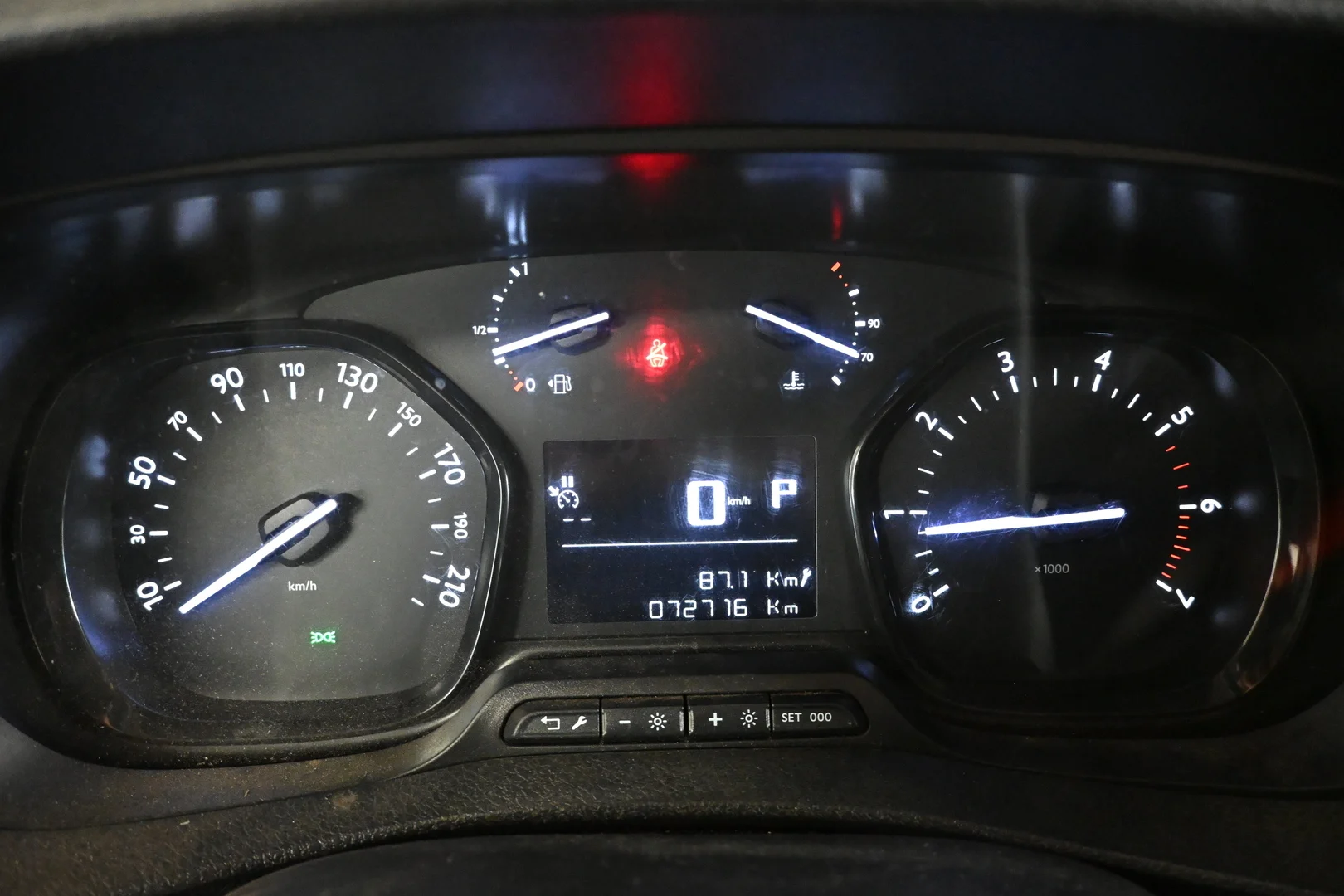 Car Image - 2DFrer68pNGwaO7SaH4HCR