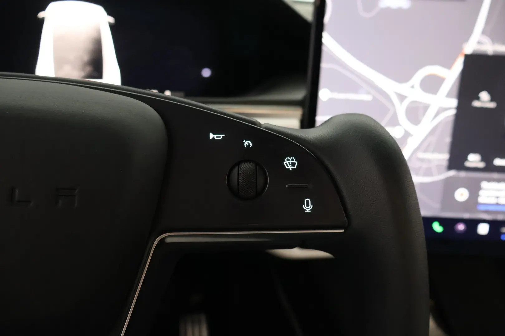 Car Image - pPd16P5uExqjPlGqlvOmP