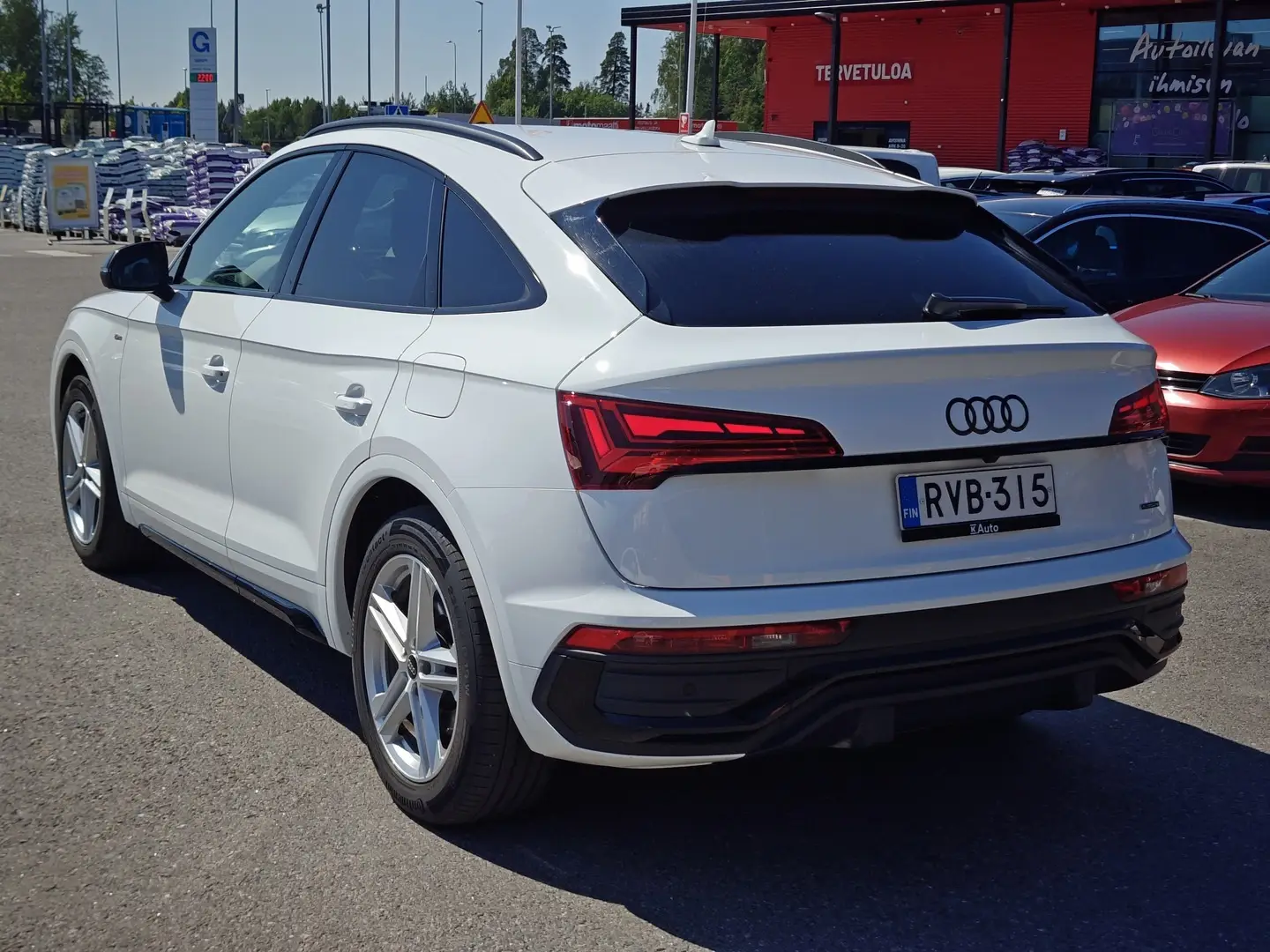 Car Image - 4nGmpE6lLXqKcccDONsWpR
