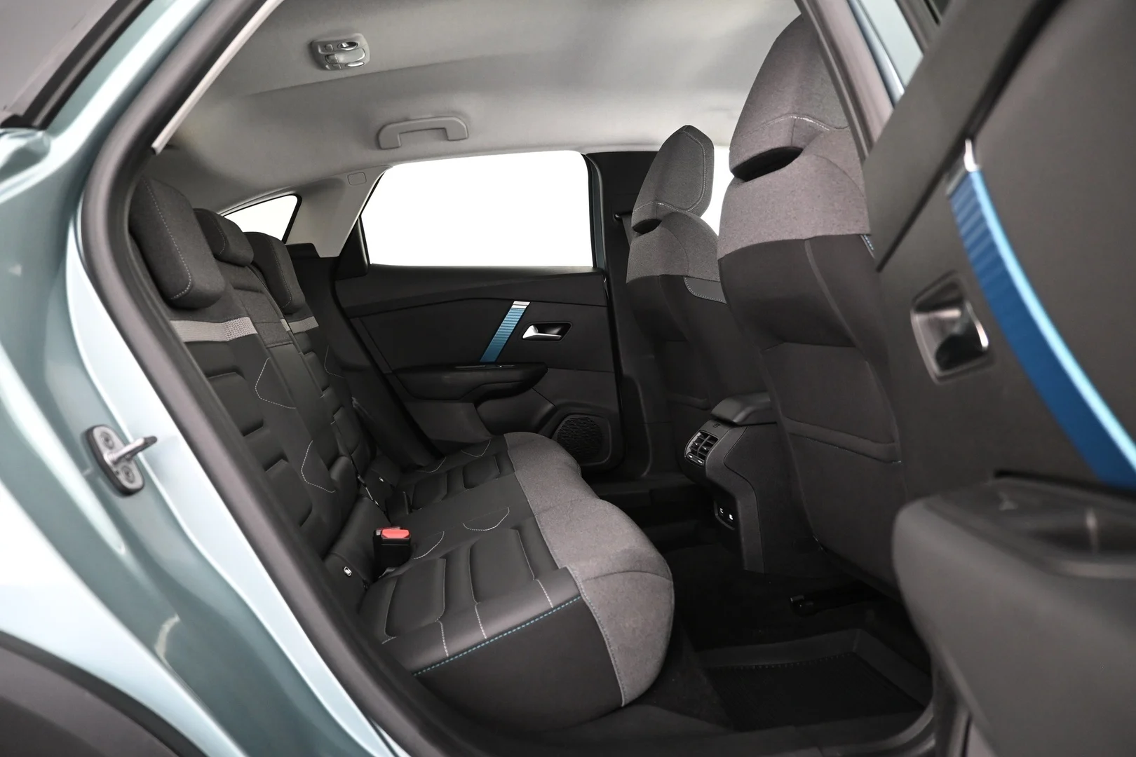 Car Image - 1KPPuB3Kk8ag836jSdw75j