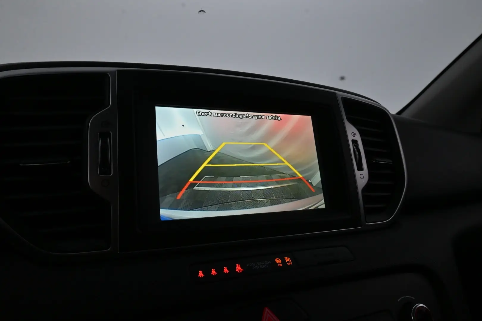Car Image - 1ig3vtLMYxwhZOHKJzIQB5