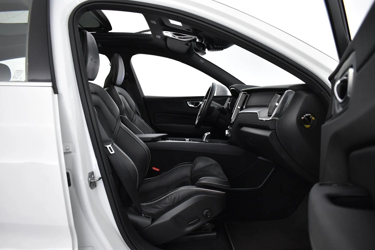 Car Image - 7FLGHfL5KuT5KIyzwWPlTt