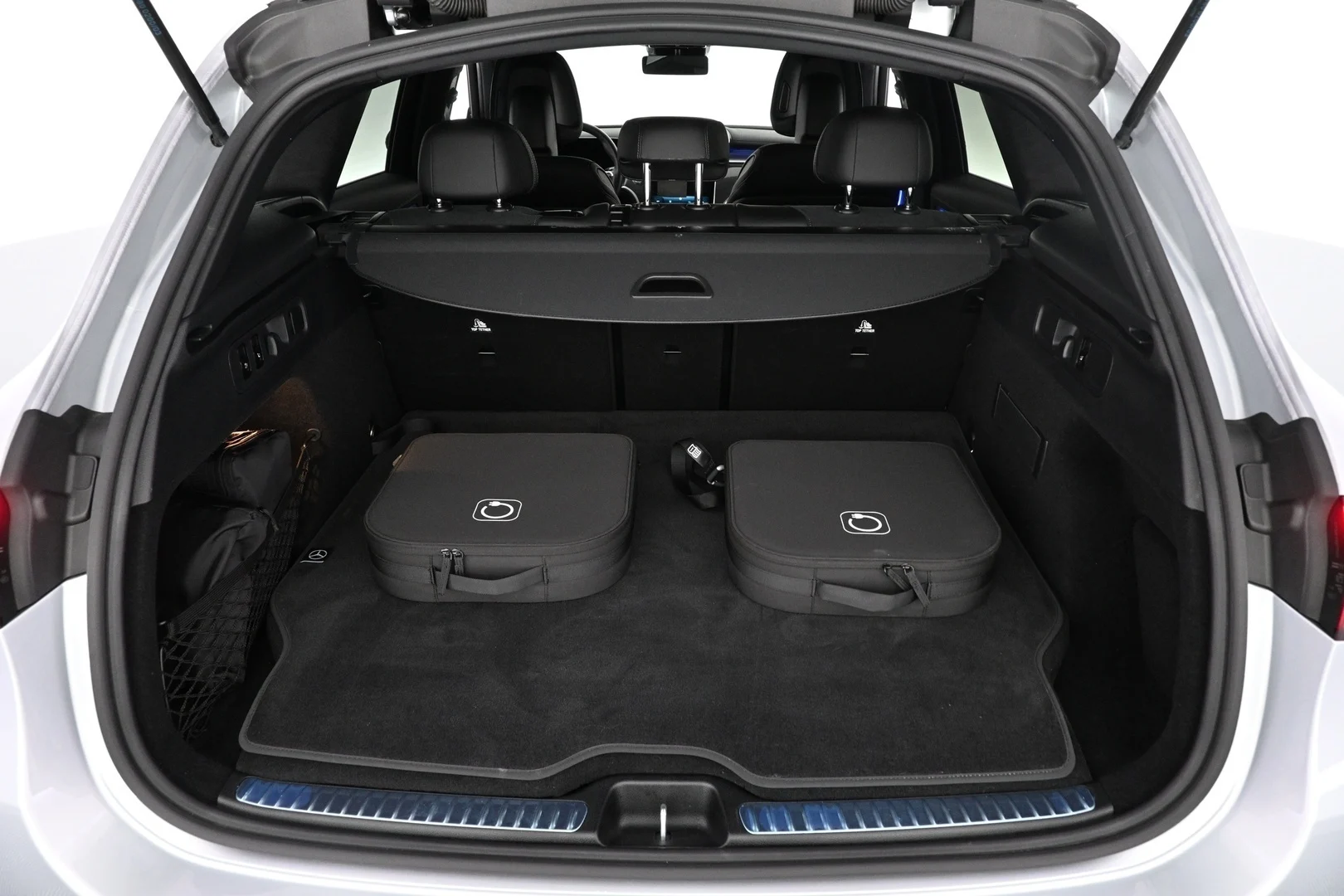 Car Image - 1oQ3l4ivVcJzTJ59PwiQGa