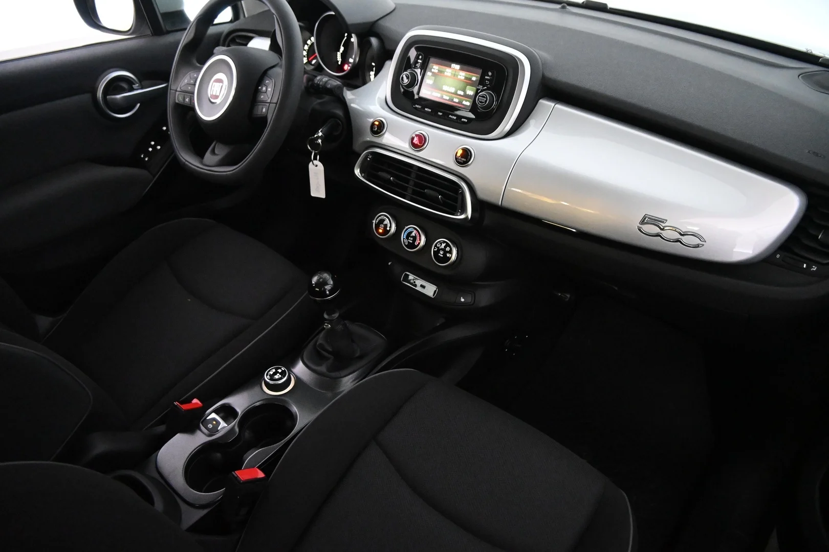 Car Image - 3WFms9UNNLzDfQb3NTgTZH