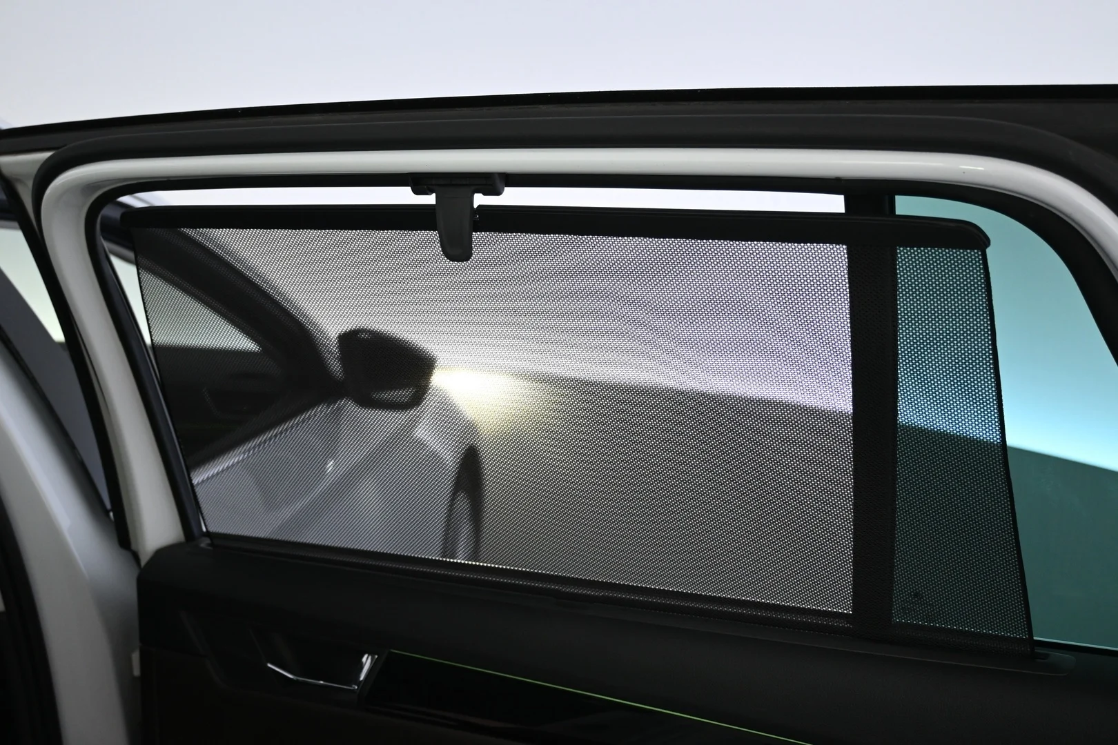Car Image - 3cg8e9y12WzkCdigtxznQv