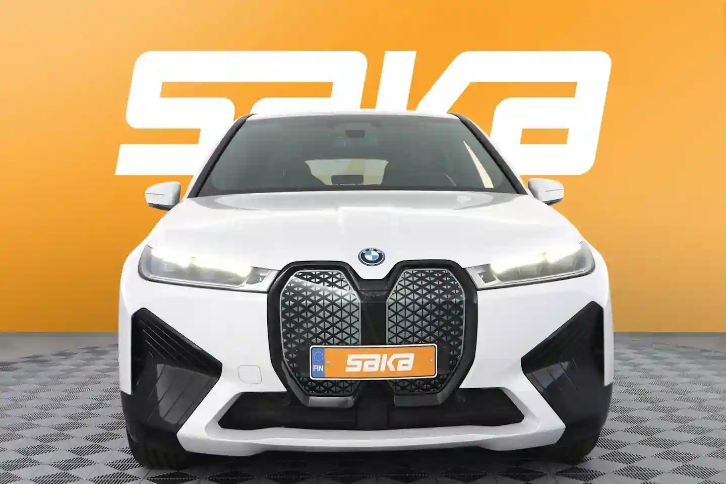Car Image - N63FfwqNESULjJYM7nKS1