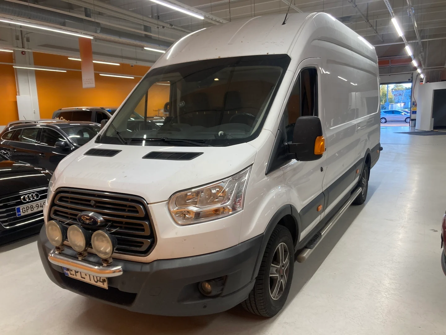 Car Image - 5p7GJUAHtmMC7UJRs0NuHM
