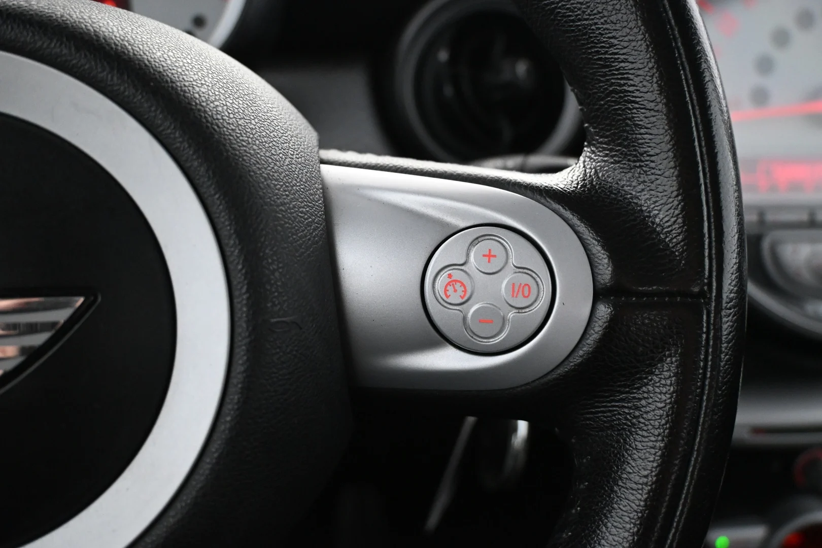 Car Image - 6H20dmsTpGUDuQtXadDOyi