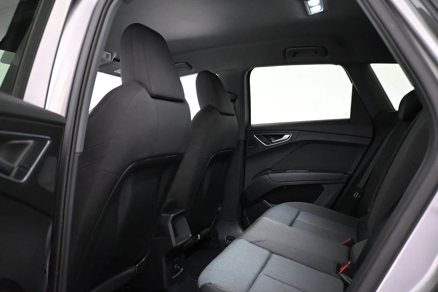 Car Image - 1biCP1kPR6m8JzgfFqo1MF