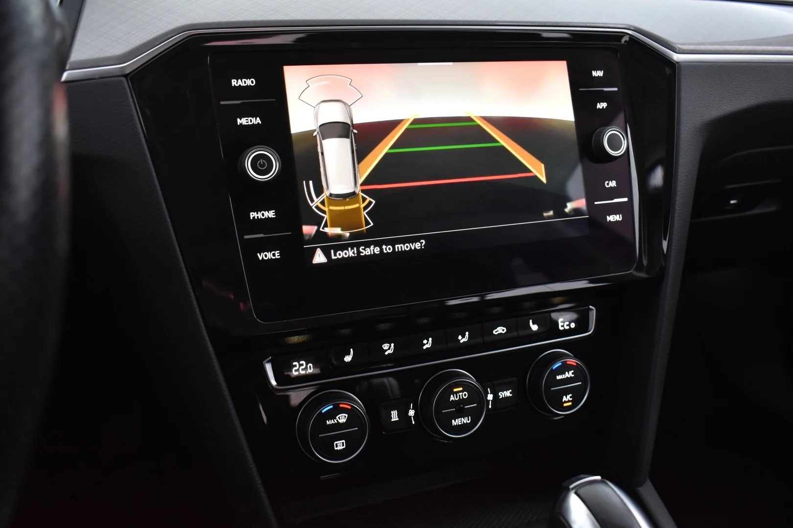 Car Image - 5113yLlnqzAmrWMhT64TZ1