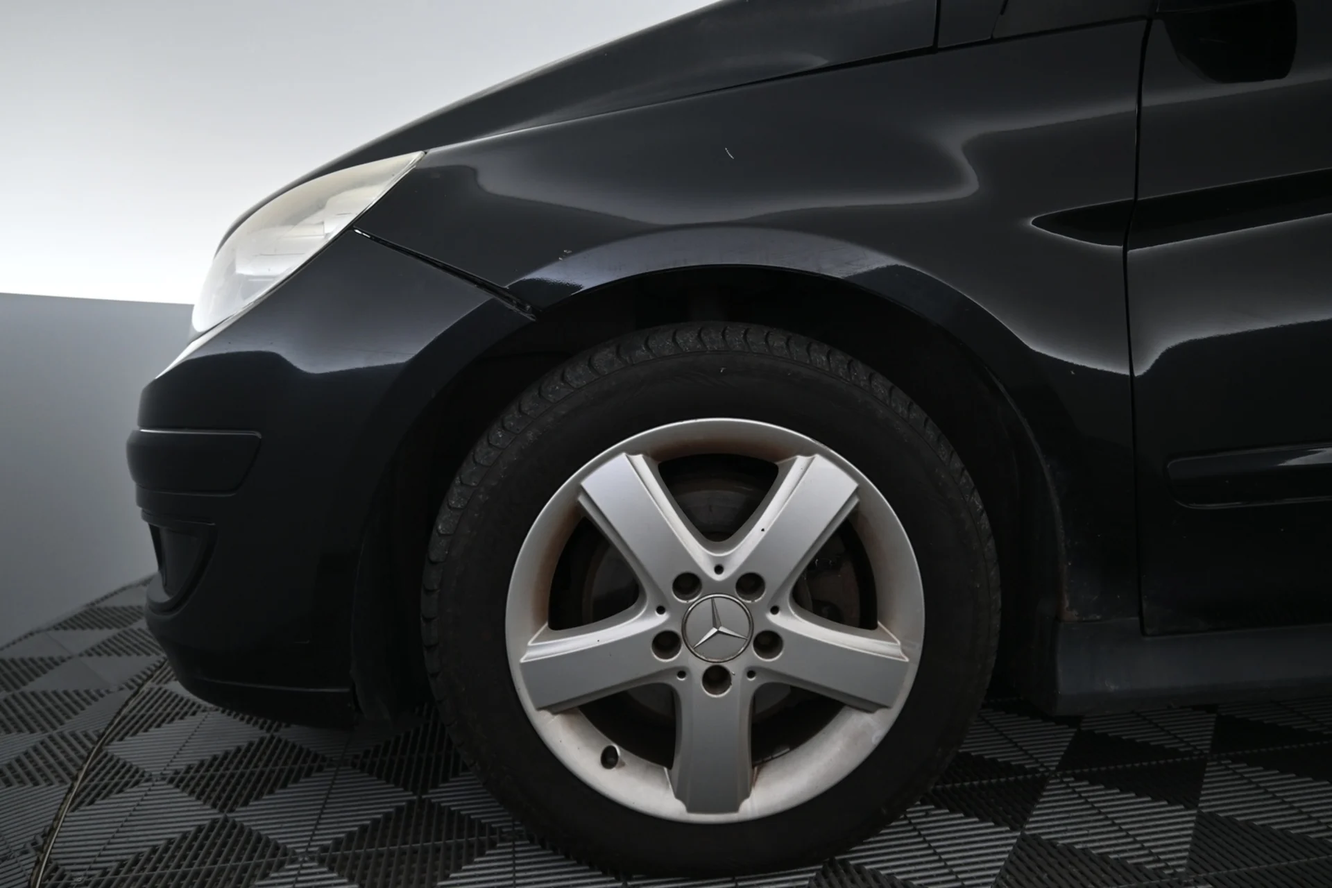 Car Image - 4RtncZOc1TPkBM4gDeyrJ9