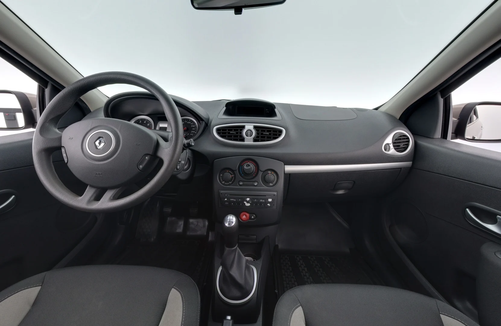 Car Image - 1mziNovOajxoAXFK8Sz7Xe