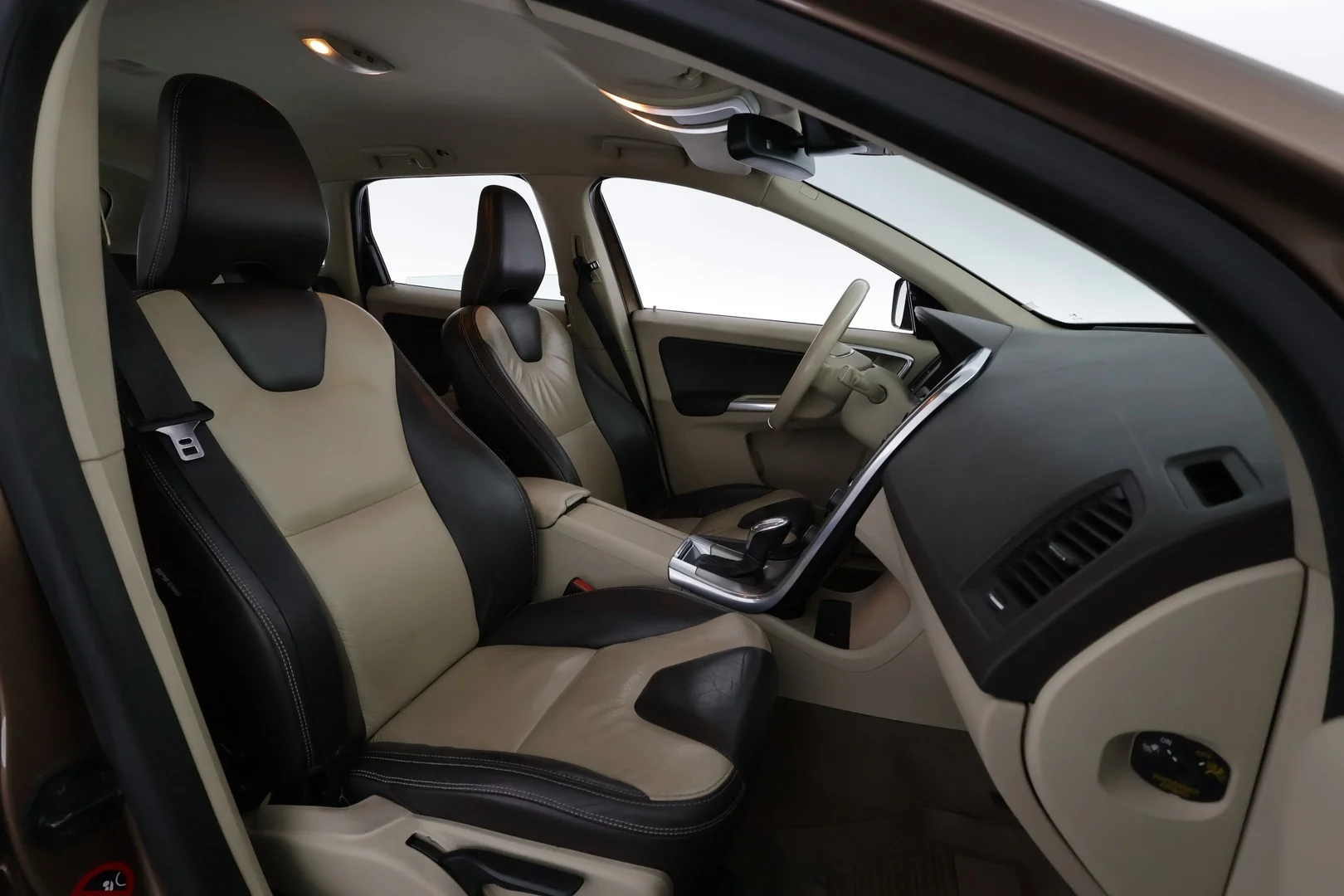 Car Image - 5dLXYhSCap0iYQuj96Qq3D