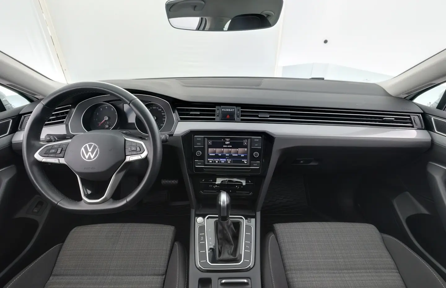 Car Image - 1hcZf78ZhIOQkmcQhp9ikS