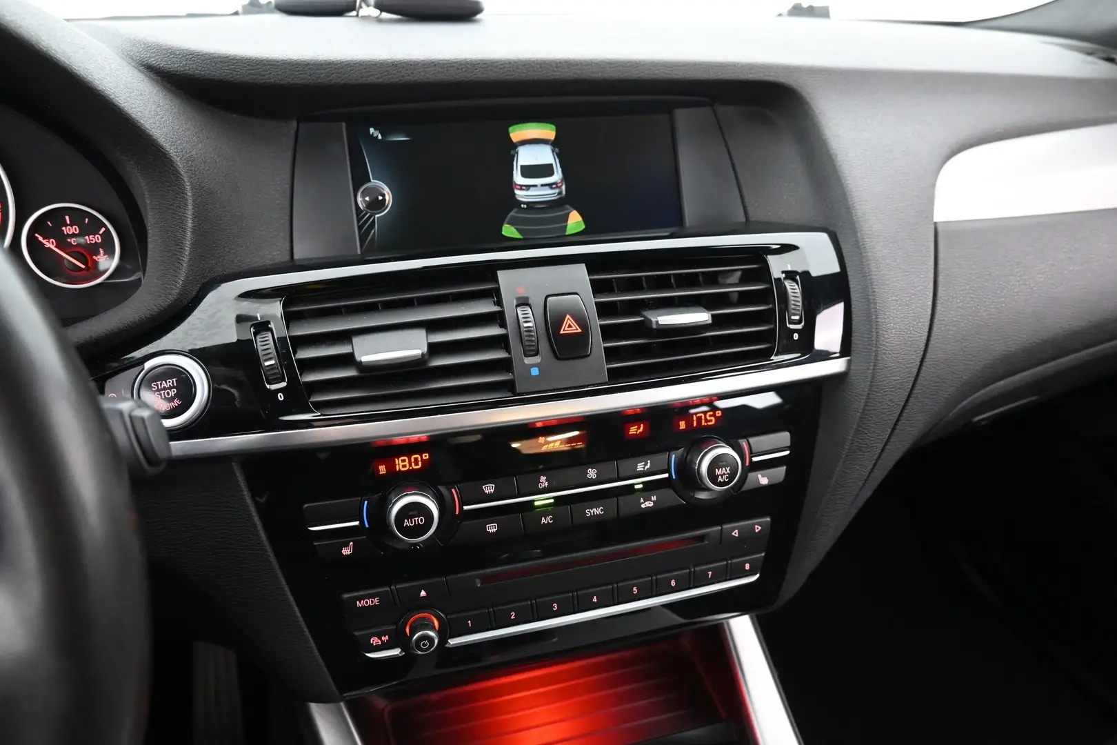 Car Image - 3bUTMojxKJzqC2QHhIrDre
