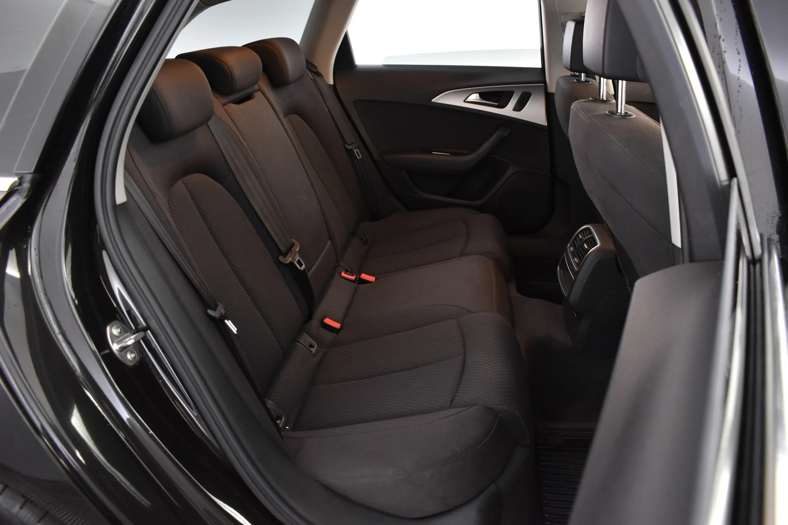 Car Image - 5IdAjg5GYK5lB1rZqtx7MH