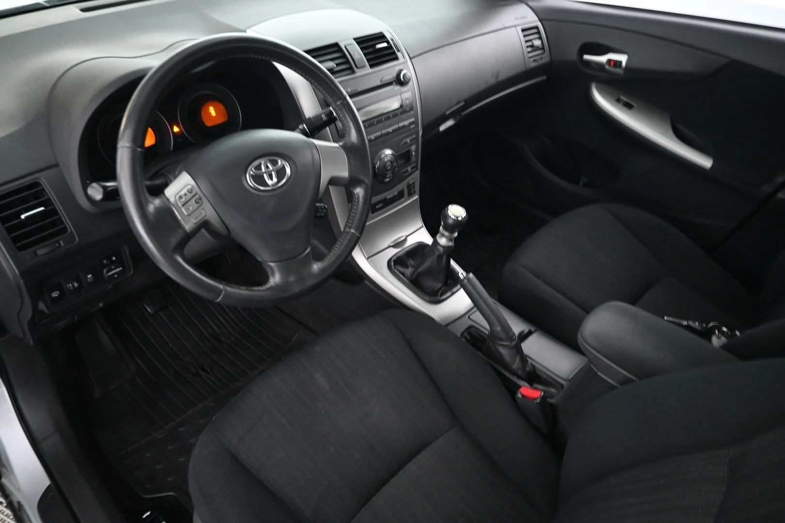 Car Image - 6uYyX4LpIyl98vA4UL3gEI