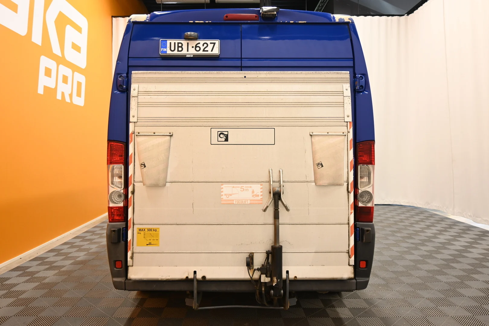 Car Image - 3jtVb5eZYkv5vL0UwNETNM