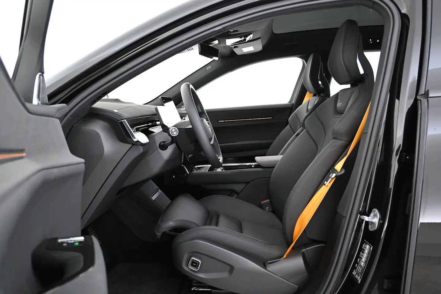 Car Image - 7q6Lc8N39kERI44UFFR6Mn