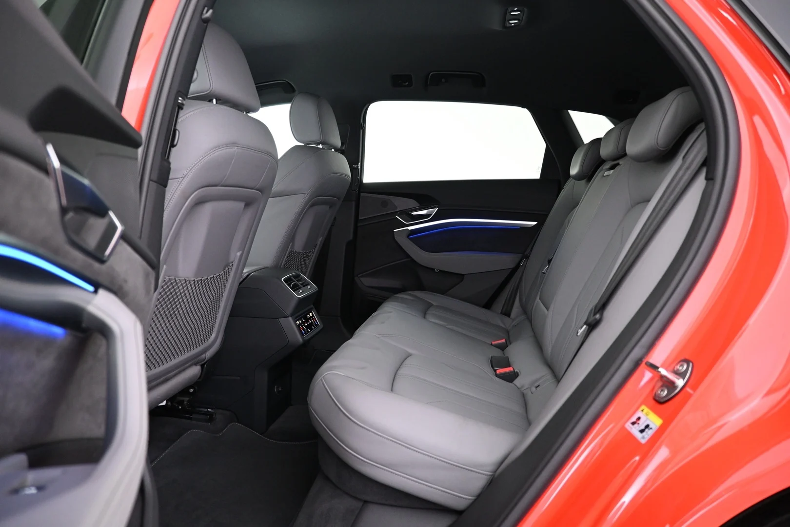 Car Image - 4mwM6ar2ewL1793njVjePl