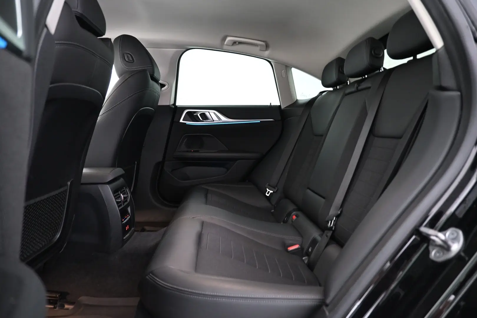 Car Image - 2OOonD5VSlJfaDOT5gRXG8