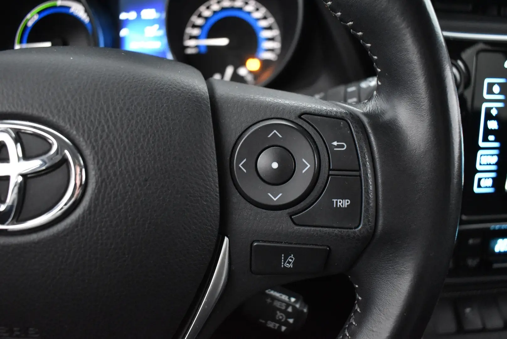 Car Image - 6J1qJP6wKY0nsAQsYByx4y