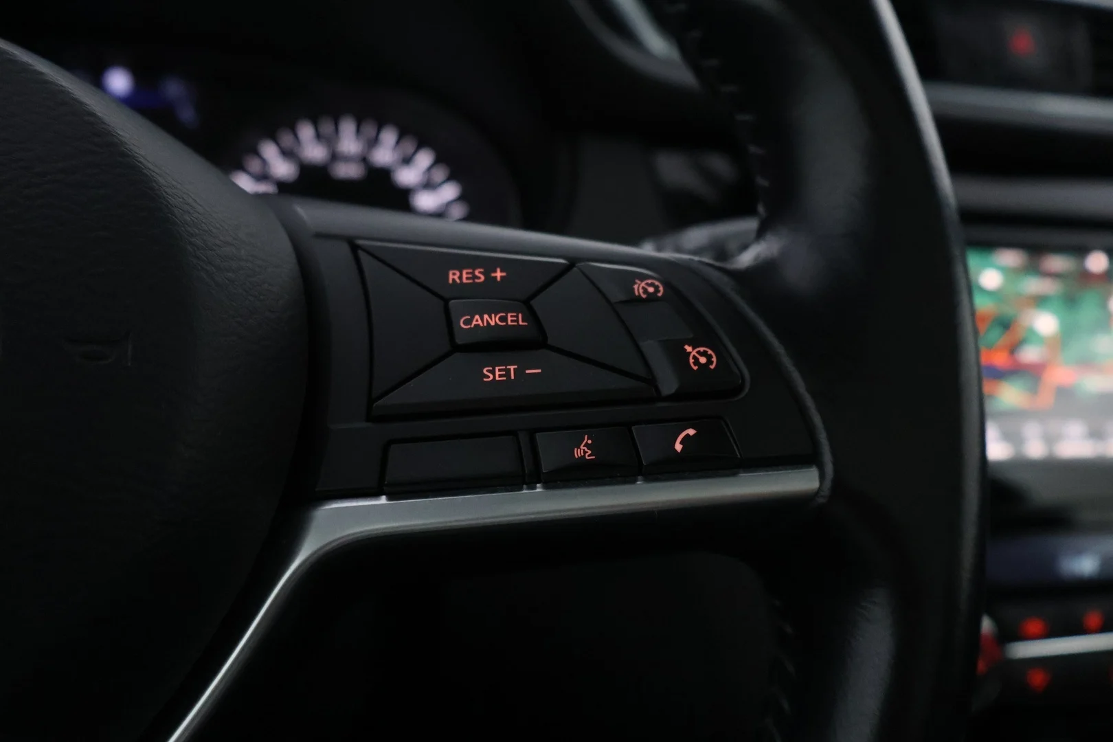 Car Image - 2wQL1FHmPcX8ez5Tr2hsvX