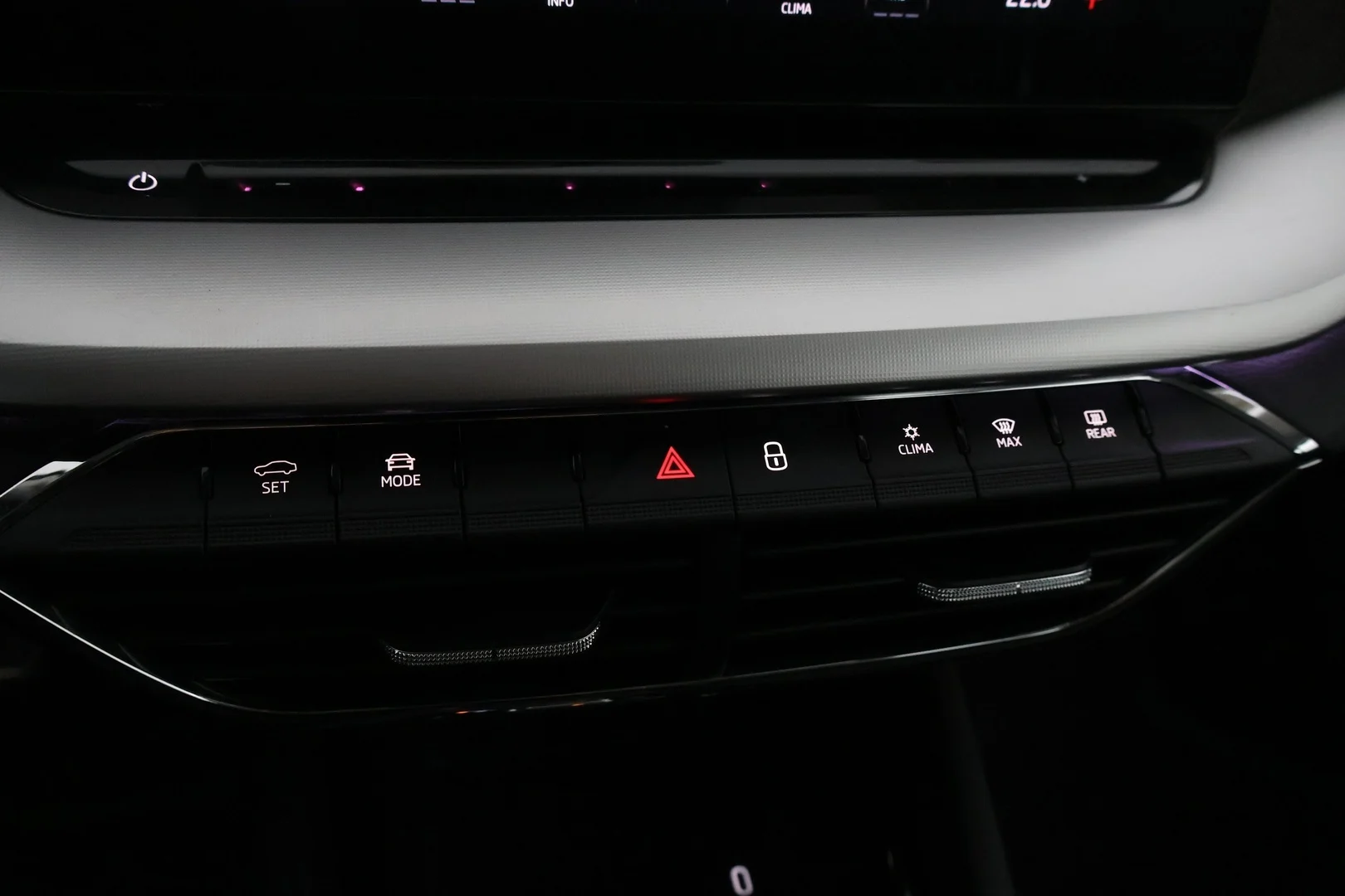 Car Image - 2EfkNSnuqorMw3kbl50LBk