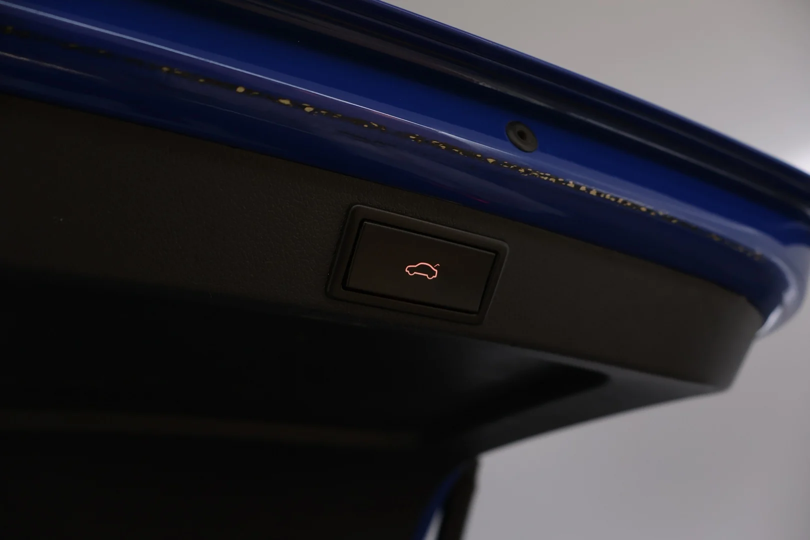 Car Image - 2TI5LPEGPD2NeeGqR4LXom