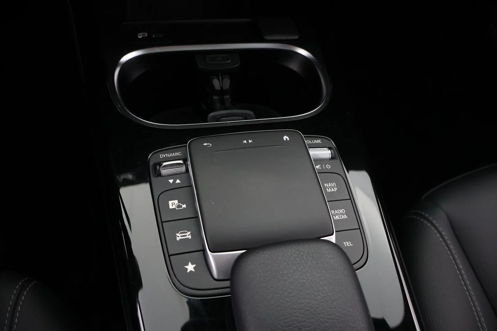 Car Image - 76dRhG1xkOKVwII6nL3oFS