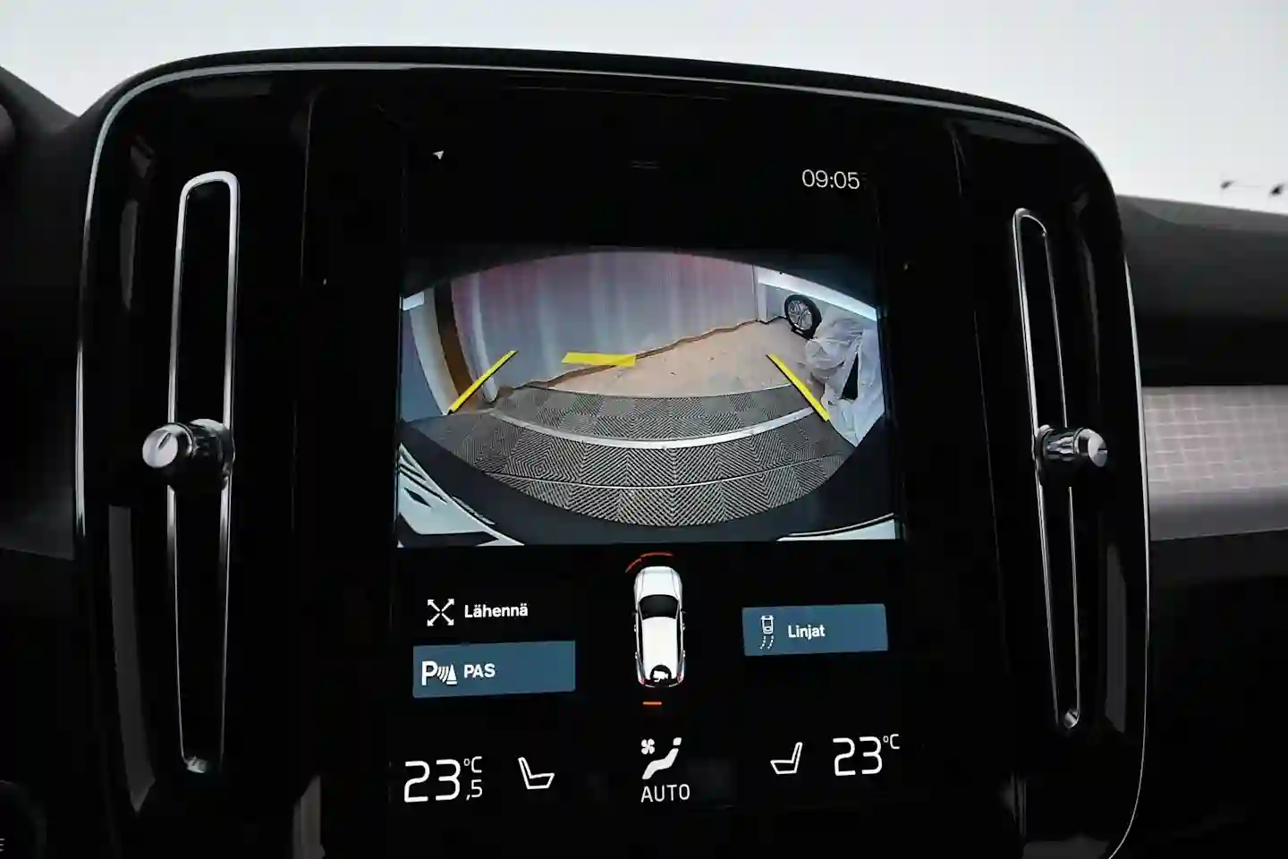 Car Image - 1QAk8GcuO3pWTl0LXqV3Wi