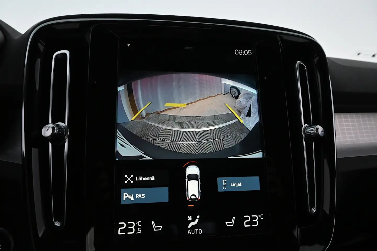 Car Image - 1QAk8GcuO3pWTl0LXqV3Wi