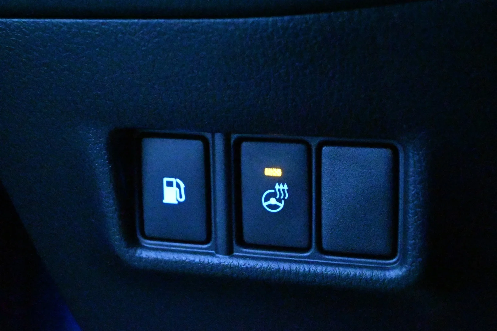 Car Image - 57PntZY4g1Idn82MbjsGuk