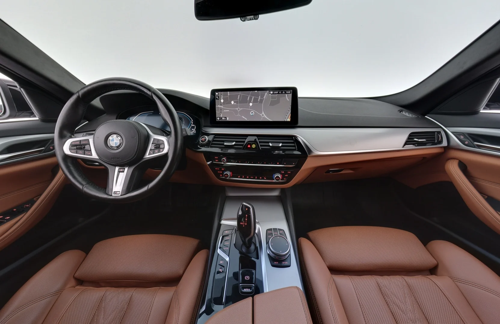 Car Image - 4GJHEKJGbCQ1b1amxKUX1y