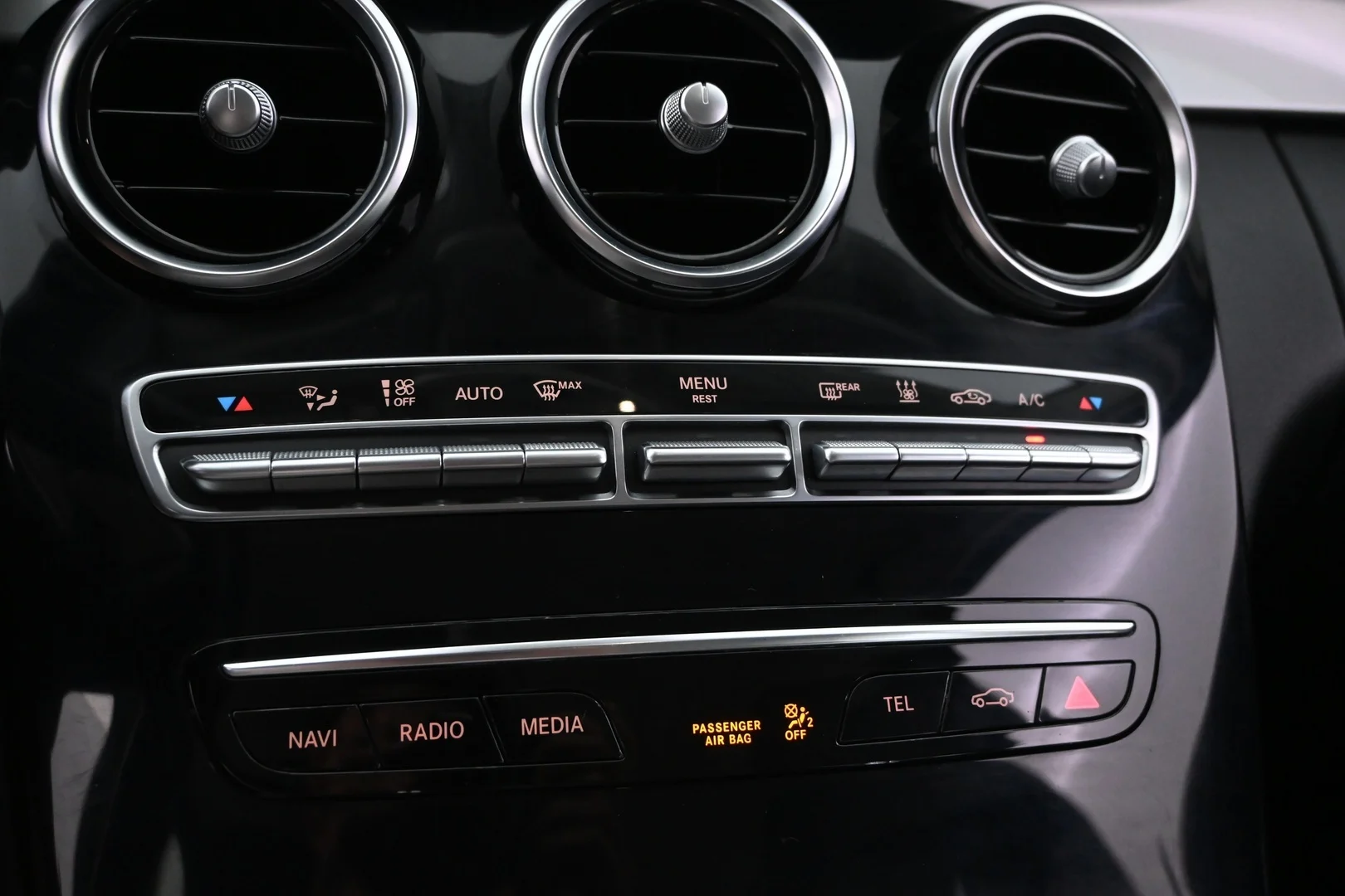 Car Image - 55OJ51nhB9ld7rTUUhh62T