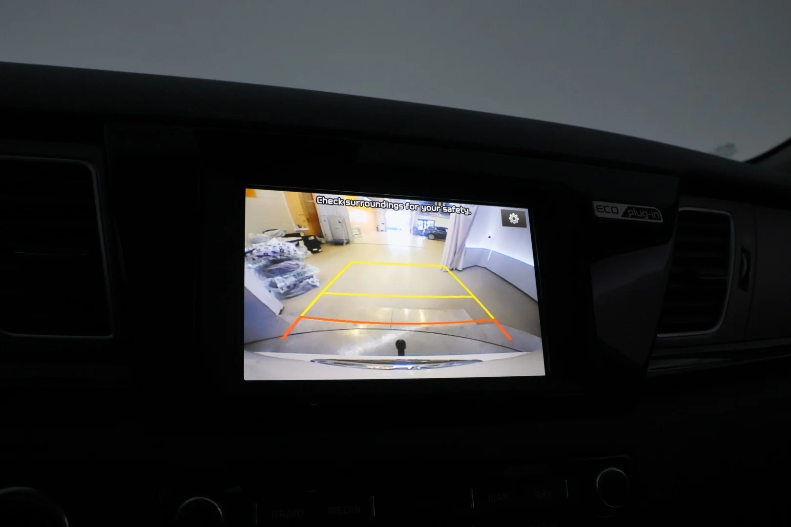 Car Image - 2mkQt3Zs3IbKnHy2AU8rzz